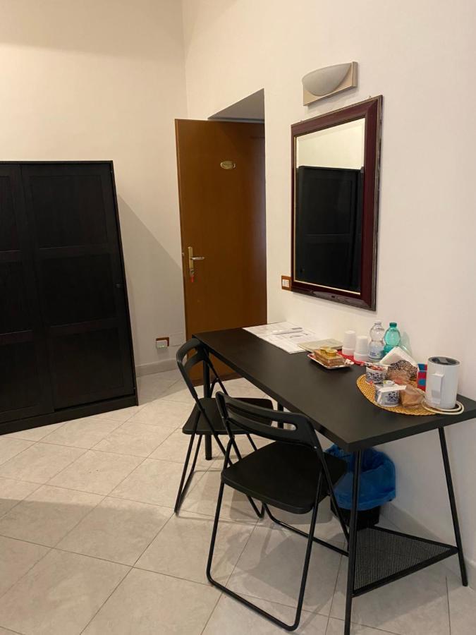Plebiscito Couette-café